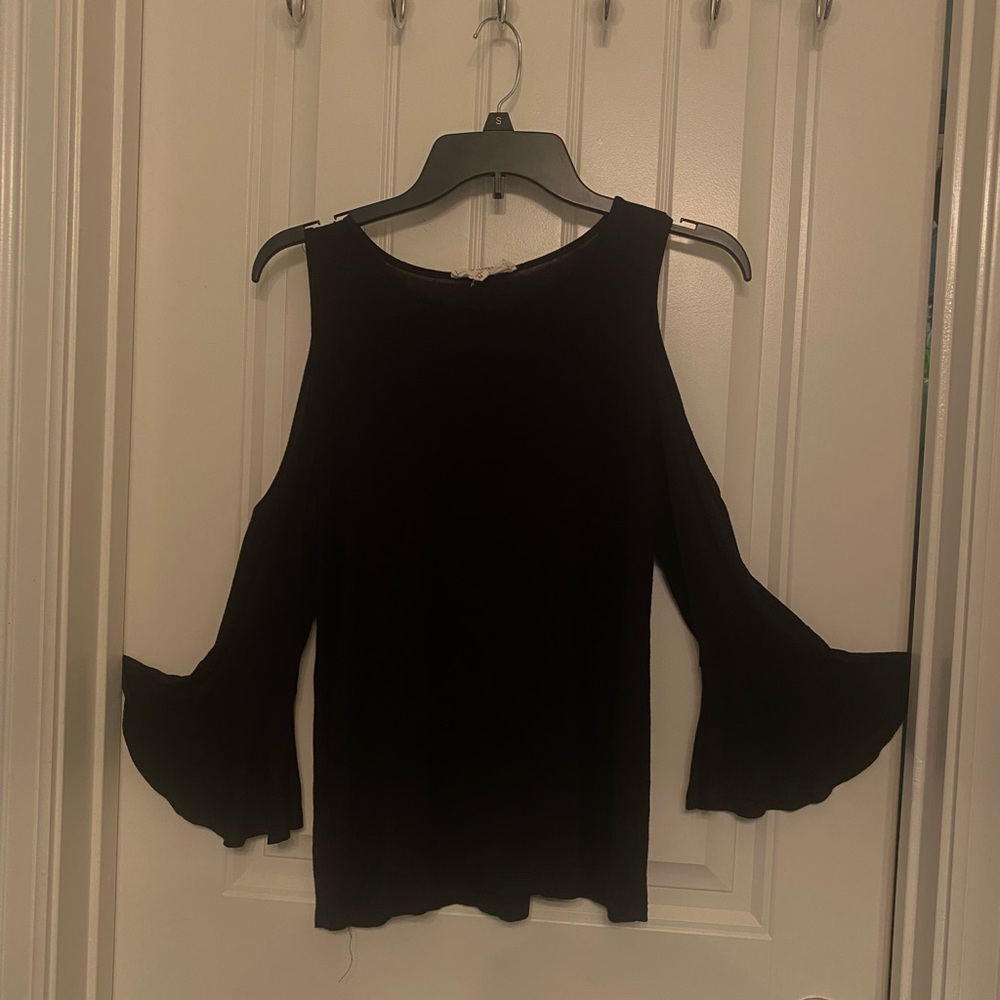 Chic Black Cold Shoulder Blouse w/ Flared Sleeves